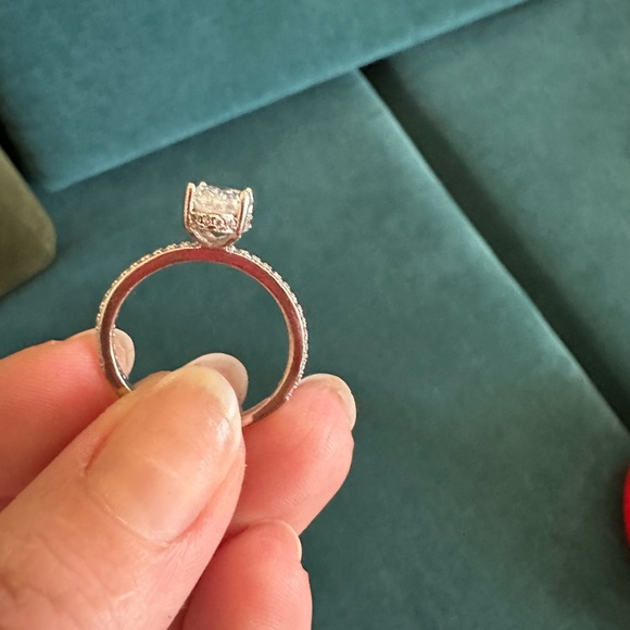 Everly Rings Blakely ring - Picture 8 of 9